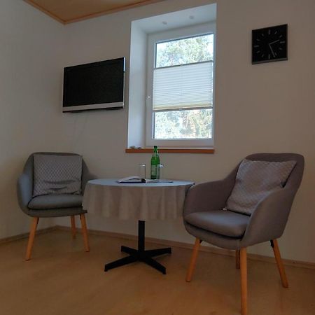 Moderne Ferienwohnungen Am Kurpark - Zentral, Ruhig & Nah Am Edersee باد ويلدنغن المظهر الخارجي الصورة