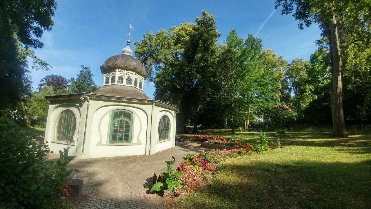 Moderne Ferienwohnungen Am Kurpark - Zentral, Ruhig & Nah Am Edersee باد ويلدنغن المظهر الخارجي الصورة